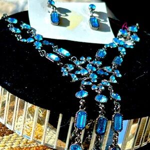 Beautiful Blue 2 PC  Chandelier Necklace and  Earring New Loaded Glitz